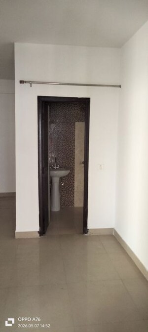 Room in 3 BHK Apartment at SCC Sapphire, Raj Nagar Extension – for Rent