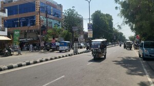 Parking in  Shop at Indira Nagar – for Rent