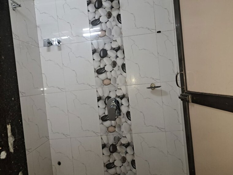 Bathroom, ng-suncity 1 RK 280 Sq.Ft. Apartment In Kandivali East Mumbai 10365177
