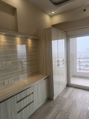 Studio Apartment For Rent in Paramount Golf Forest Studio Apartments - OAK Towe, Zeta I Greater Noida