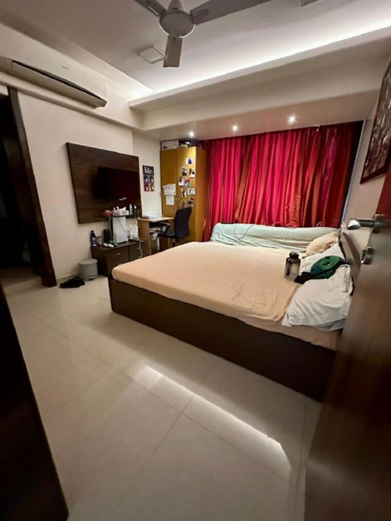 Bedroom, khar west 2 Bedroom 700 Sq.Ft. Apartment In Khar West Mumbai 10365221