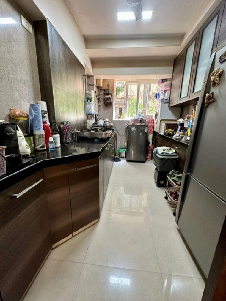 Kitchen, khar west 2 Bedroom 700 Sq.Ft. Apartment In Khar West Mumbai 10365221