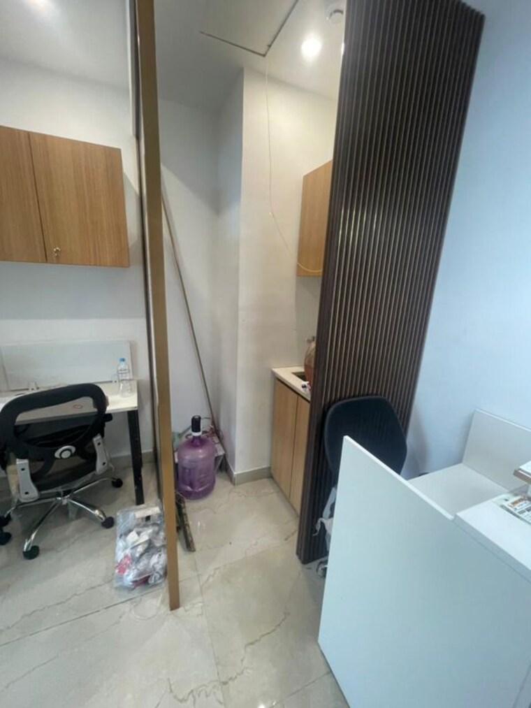 Team Area, sector 18 Commercial Office Space 543 Sq.Ft. In Sector 18 Noida 10365396