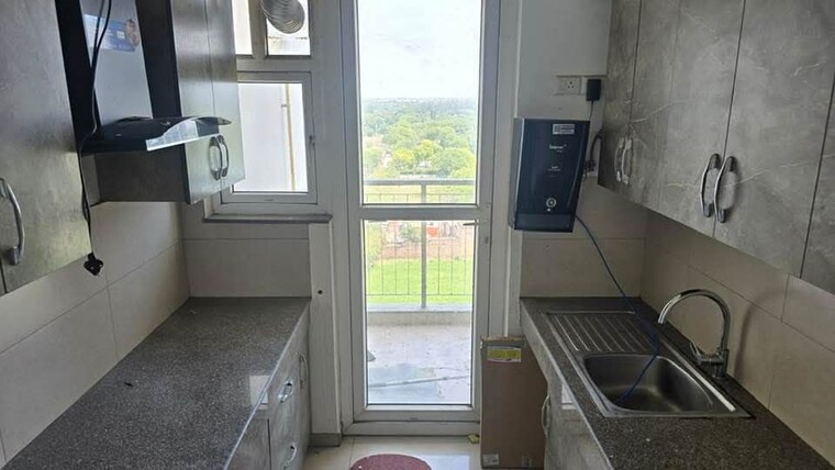Kitchen, tata-la-vida 2.5 Bedroom 1200 Sq.Ft. Apartment In Sector 113 Gurgaon 10365364
