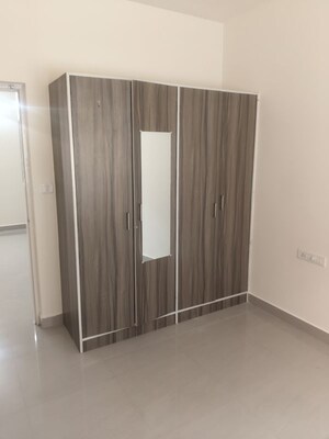 Room in 1 BHK Apartment at Lakshmi Enclave Bellandur, Bellandur – for Rent