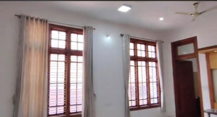 Room, jayanagar 5 Bedroom 6500 Sq.Ft. Independent House In Jayanagar Bangalore 10365457