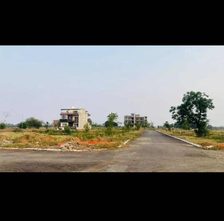 undefined, altus-prime  342 Sq.Yd. Plot In North Mullanpur Chandigarh 10365444