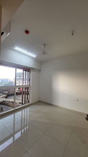 Room in 2 BHK Apartment at Lodha Casa Belvedere, Dombivli East – for Rent