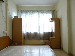 Master Bedroom in  Pg at Bhusari Colony – for Rent