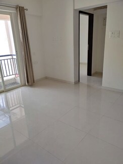 1 BHK + Servant Room Apartment For Rent in Puranik Abitante