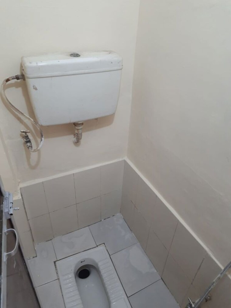 Bathroom, mhada-pratiksha-nagar-sion 1 Bedroom 458 Sq.Ft. Apartment In Sion Mumbai 10365493