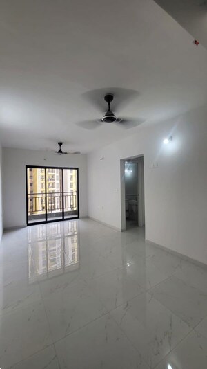 Room in 1 BHK Apartment at Runwal Gardens, Dombivli East – for Rent