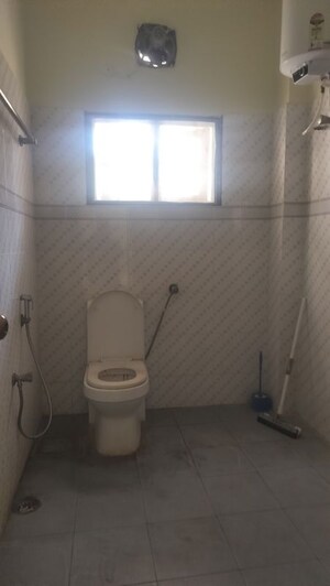 Bathroom in 3 BHK Apartment at Jubilee Hills – for Rent