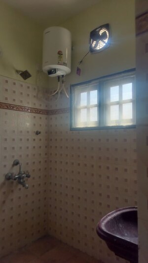 Bathroom in 3 BHK Apartment at Jubilee Hills – for Rent