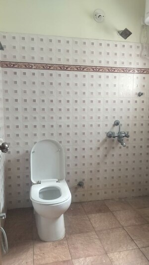 Bathroom in 3 BHK Apartment at Jubilee Hills – for Rent