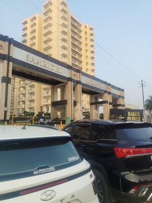 3 BHK Apartment For Sale in Samridhi Luxuriya Avenue, Sector 150