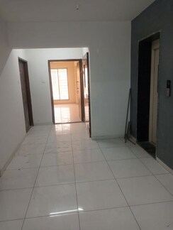 2 BHK Apartment For Rent in Safa Complex