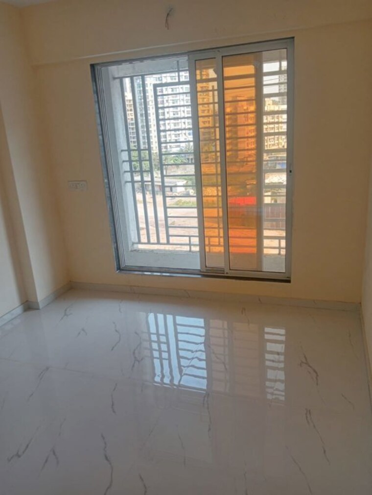 Room, safa-complex 2 Bedroom 980 Sq.Ft. Apartment In Shilphata Thane 10365568