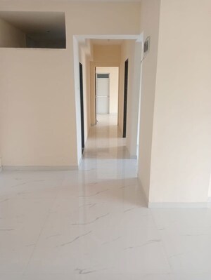 Room in 2 BHK Apartment at Safa Complex, Shilphata – for Rent