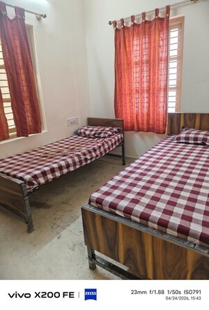 Bedroom in  Pg at High Grounds – for Rent