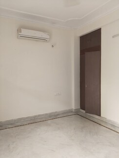 4 BHK + Basement Builder Floor For Rent in Jasola