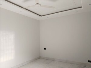 Room in 4 BHK Builder Floor at Jasola – for Sale