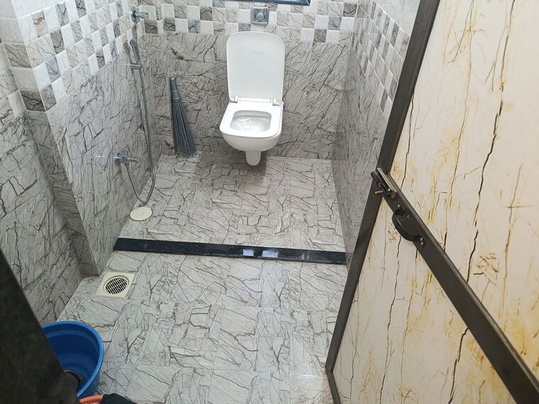 Bathroom, mount mary 2 Bedroom 700 Sq.Ft. Apartment In Mount Mary Mumbai 10365584