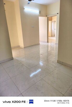 Room in 3 BHK Apartment at Swarna Residency C V Raman Nagar, Cv Raman Nagar – for Rent