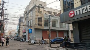  Showroom For Rent in Governorpet