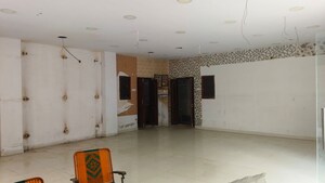  Showroom – Exterior View View at Governorpet - for Rent