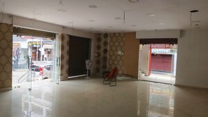 Living Room in  Showroom at Governorpet – for Rent