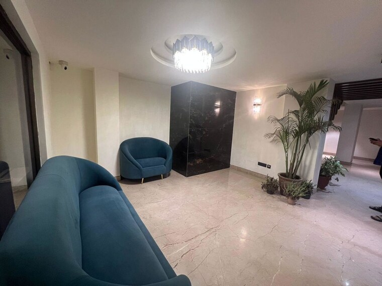 Living Room, sushant lok i 4 Bedroom 367 Sq.Yd. Builder Floor In Sushant Lok I Gurgaon 10365569