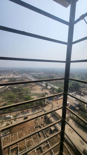 Balcony in 1 BHK Apartment at Dombivli East – for Rent