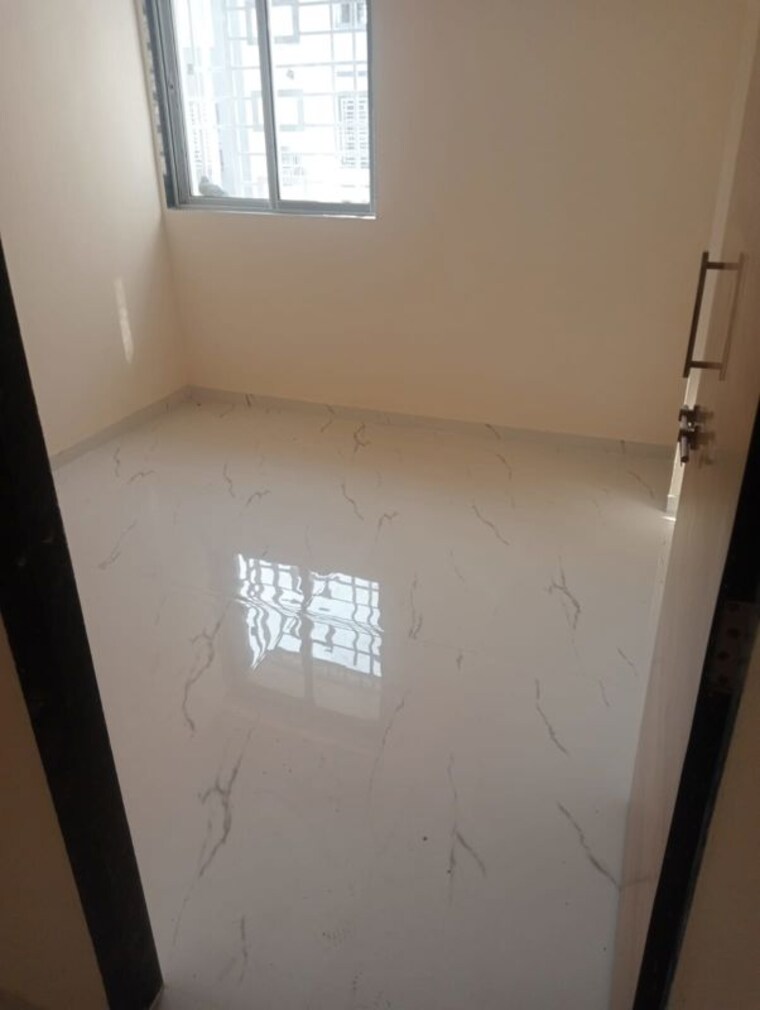 Room, safa-complex 2 Bedroom 980 Sq.Ft. Apartment In Shilphata Thane 10365595