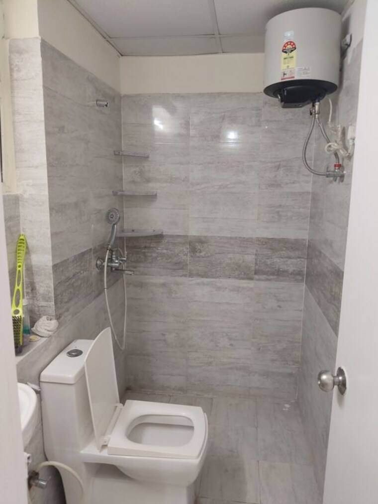 Bathroom, gaurs-siddhartham 3 Bedroom 1185 Sq.Ft. Apartment In Siddharth Vihar Ghaziabad 10365597