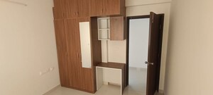 Room in 3 BHK Apartment at Visalakshi Prakruthi, Thanisandra Main Road – for Rent