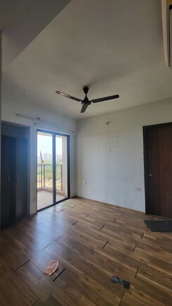 1 BHK + Store Room Apartment For Rent in Lodha Lakeshore Greens