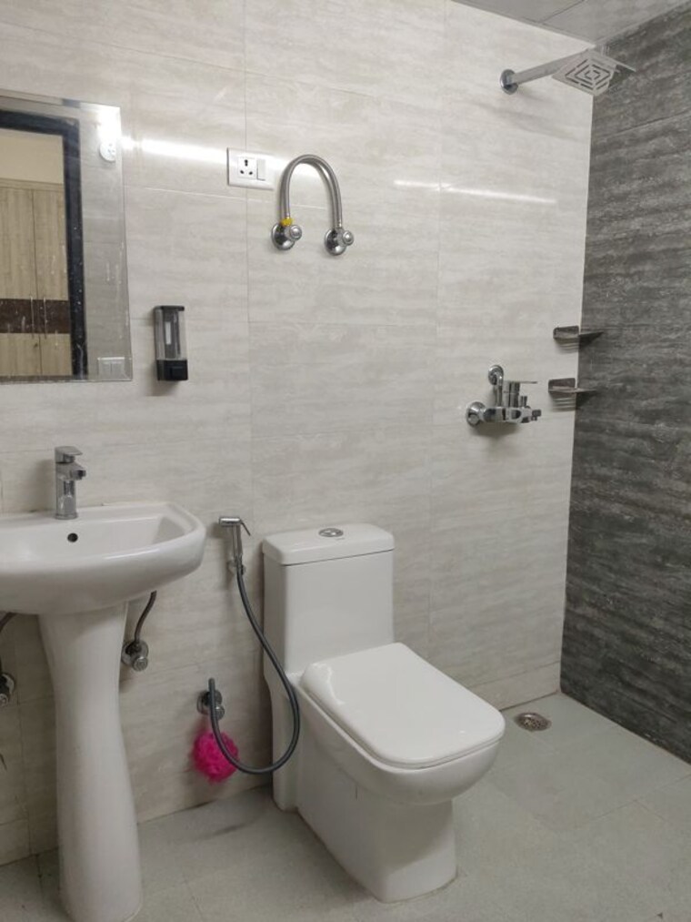 Bathroom, sg-shikhar-height 2 Bedroom 1070 Sq.Ft. Apartment In Siddharth Vihar Ghaziabad 10365623