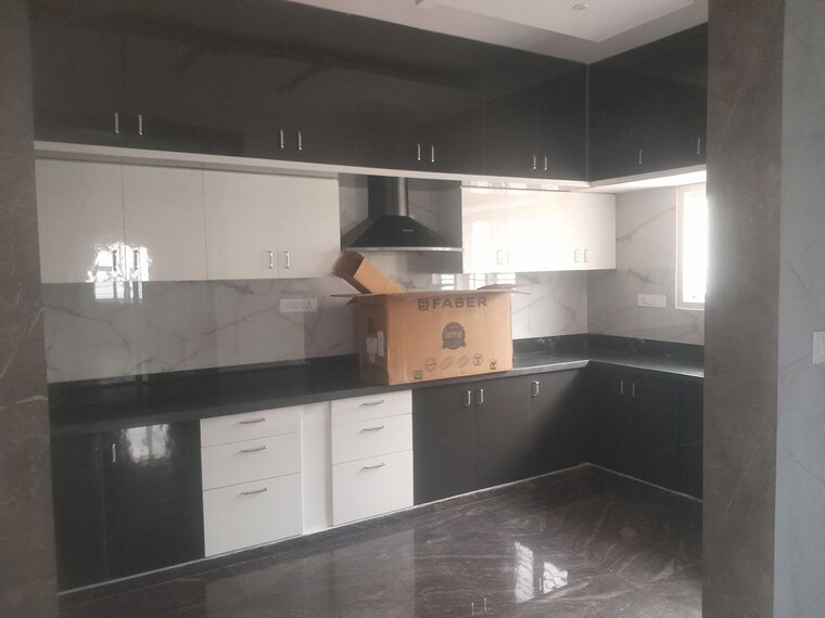 Kitchen, nri layout 3 Bedroom 1500 Sq.Ft. Builder Floor In Nri Layout Bangalore 10354997