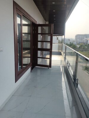 Balcony in 3 BHK Apartment at Maulviganj – for Rent