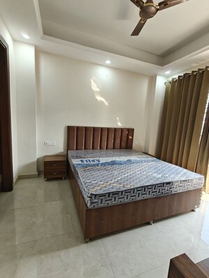 Bedroom in 1 BHK Builder Floor at The Grand, Sector 52 – for Rent