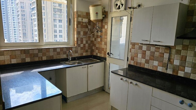 Kitchen, jaypee-greens-kalypso-court 3 Bedroom 2650 Sq.Ft. Apartment In Sector 128 Noida 10365667