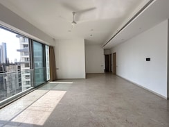 4 BHK + Pooja Room,Servant Room,Store Room Apartment For Sale in Rustomjee Crown