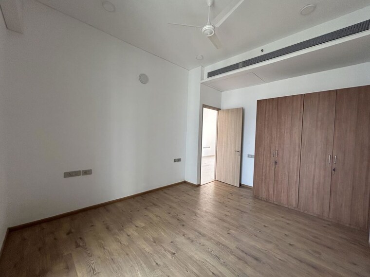 Room, rustomjee-crown 4 Bedroom 1753 Sq.Ft. Apartment In Prabhadevi Mumbai 10365683