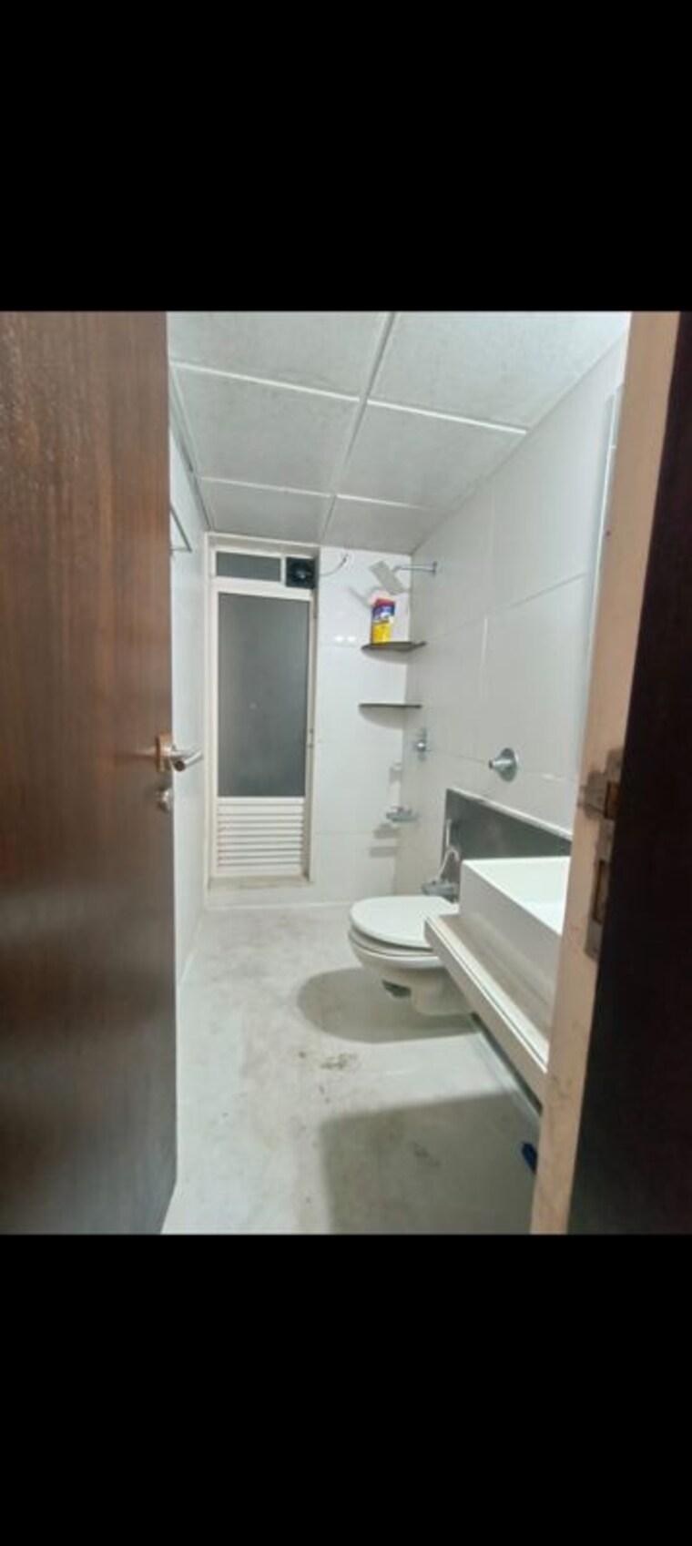 Bathroom, dosti-group-imperia 2 Bedroom 700 Sq.Ft. Apartment In Manpada Thane 10365692