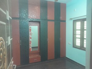 Room in 3 BHK Builder Floor at Akshya Nagar – for Rent