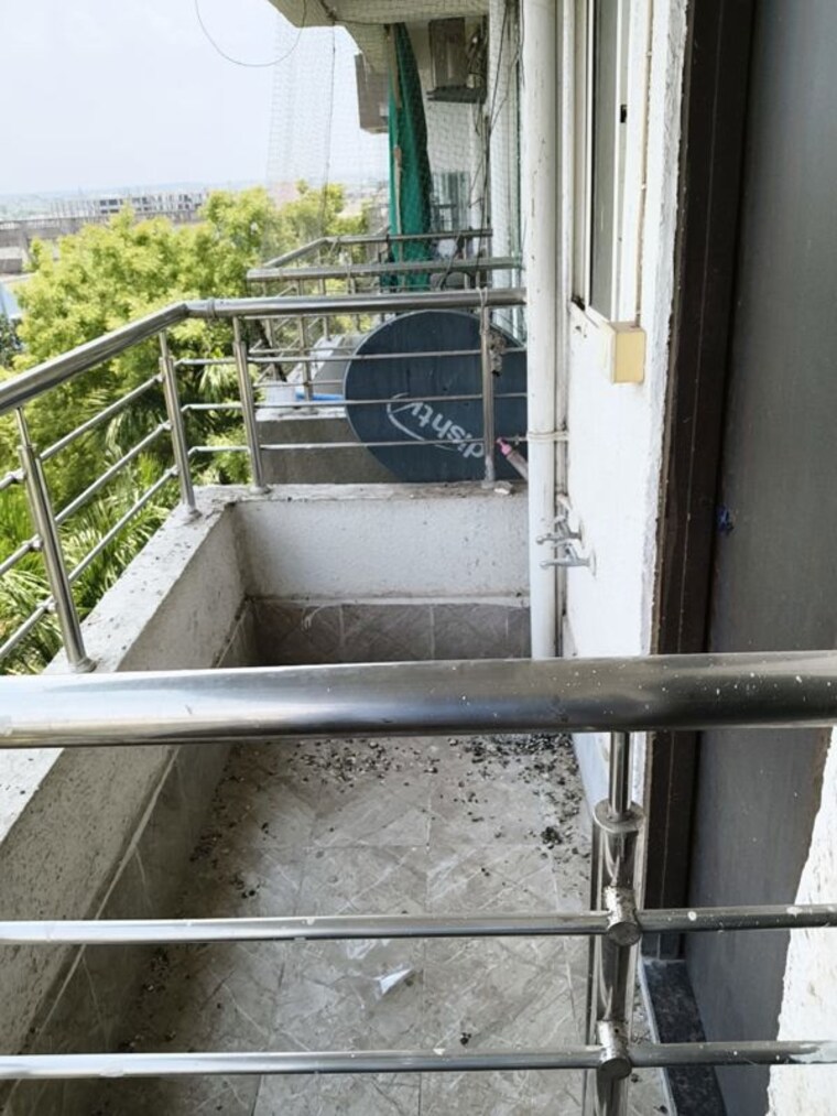 Balcony, gulmohar colony 2 Bedroom 1011 Sq.Ft. Apartment In Gulmohar Colony Bhopal 10365730