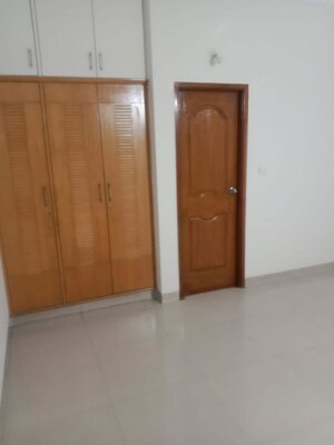 Furnished Amenities in 3 BHK Apartment at Mathikere – for Rent