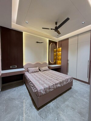 Bedroom in 6 BHK Independent House at Mansarovar Extension – for Sale