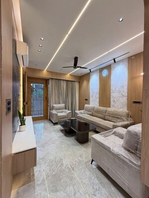 Living Room in 6 BHK Independent House at Mansarovar Extension – for Sale